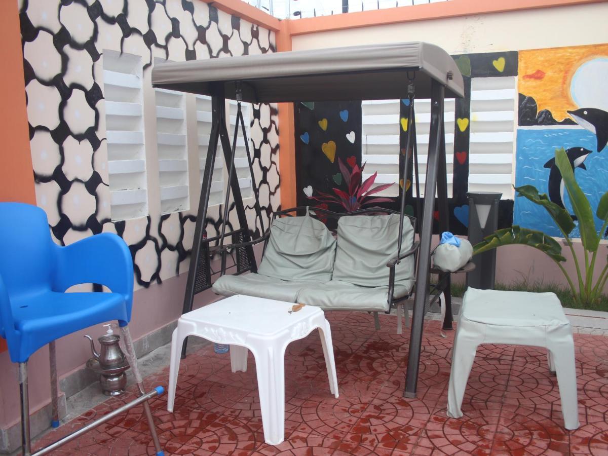 Jakicha Motel Dar es Salaam Ngoại thất bức ảnh