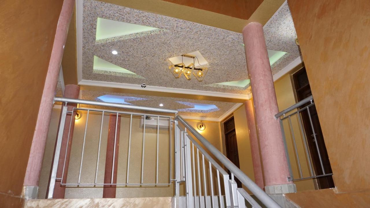 Jakicha Motel Dar es Salaam Ngoại thất bức ảnh
