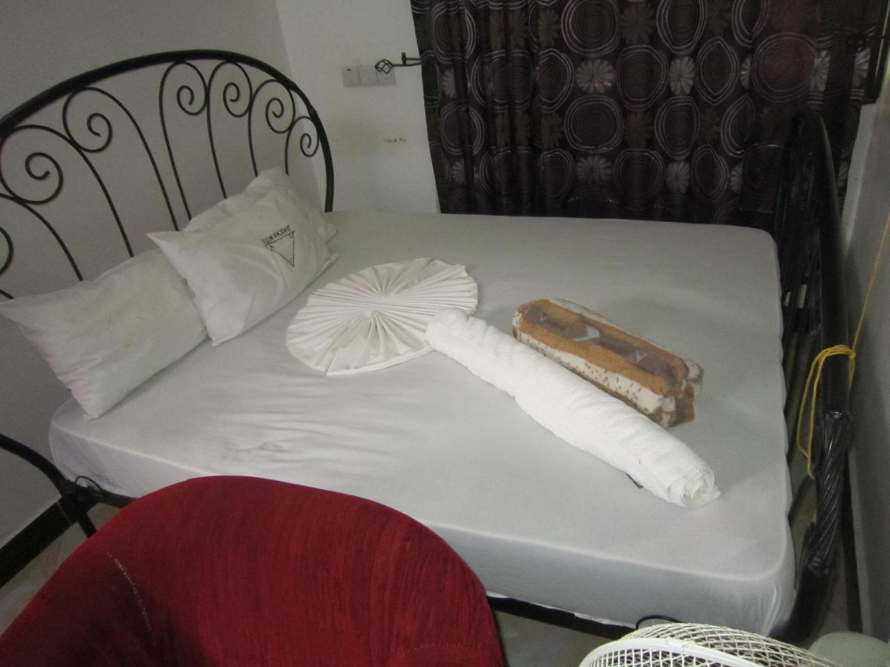 Jakicha Motel Dar es Salaam Ngoại thất bức ảnh