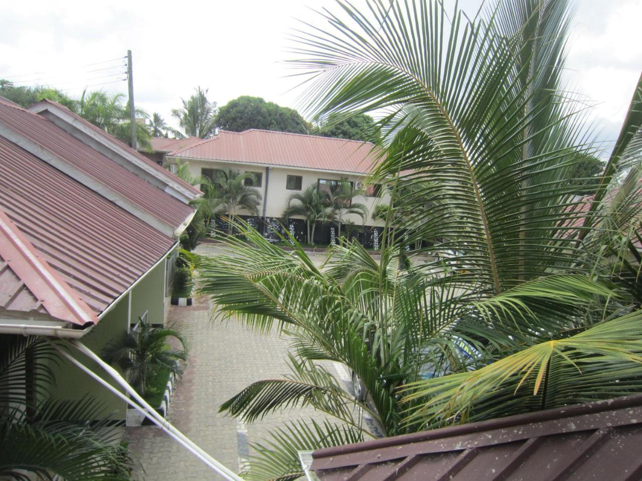 Jakicha Motel Dar es Salaam Ngoại thất bức ảnh