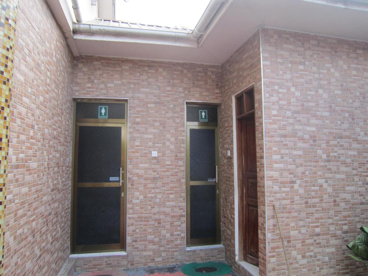 Jakicha Motel Dar es Salaam Ngoại thất bức ảnh